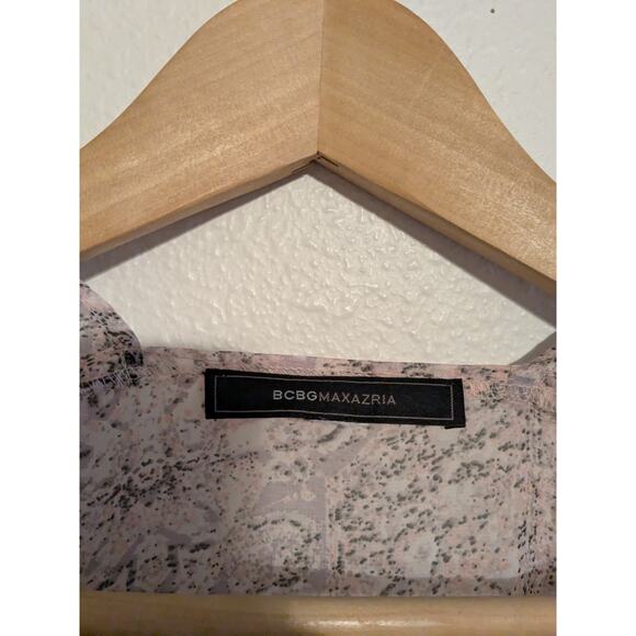 BCBGMaxazaria pink and black patterned Kimono - Picture 2 of 5